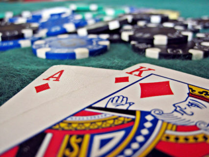5 Blackjack Myths to Avoid